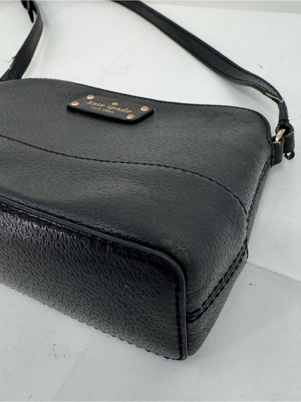 Kate Spade Wellesley Hanna Black Saffino Leather Crossbody Bag - Picture 6 of 16